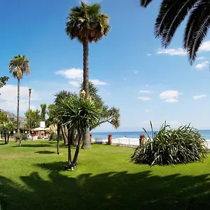 מלון Caparena, טאורמינה