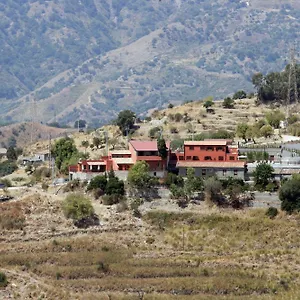 בית כפרי Casale Di Caterina, טאורמינה